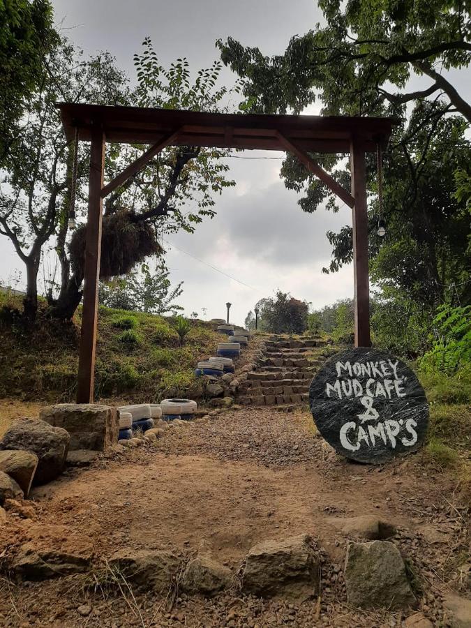 Monkey Mud House And Camps, Bir Hostel Exterior photo